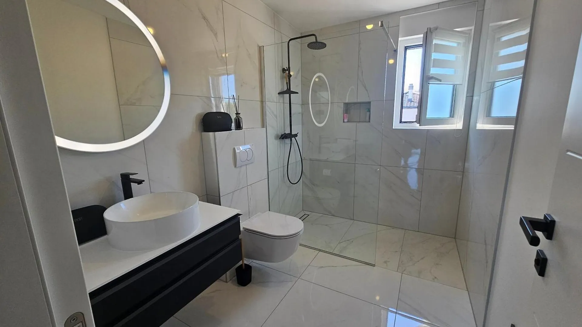 Apartmant Luna Sundowner View Malinska Croatia